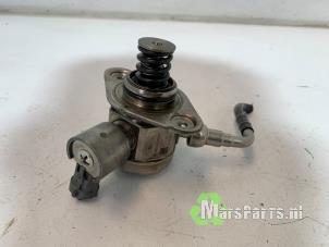 Używane Mechaniczna pompa paliwa Ford Focus 3 Wagon 1.0 Ti-VCT EcoBoost 12V 100 Cena € 100,00 Procedura marży oferowane przez Autodemontagebedrijf De Mars