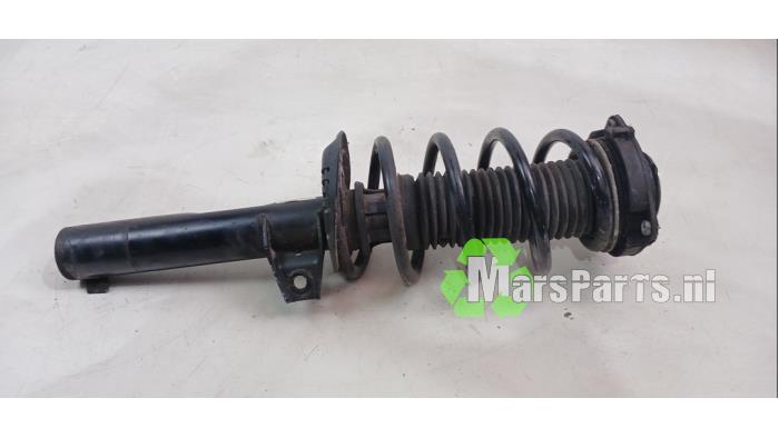 Amortyzator lewy przód z Volkswagen Caddy Combi IV 1.4 TSI 16V 2017