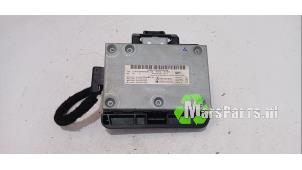 Gebruikte Regelunit Multi Media Mercedes E Estate (S212) E-200 CDI 16V BlueEfficiency,BlueTEC Prijs € 50,00 Margeregeling aangeboden door Autodemontagebedrijf De Mars