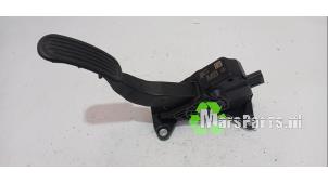 Używane Pedal gazu Toyota Yaris IV (P21/PA1/PH1) 1.5 12V Hybrid 115 Cena € 40,00 Procedura marży oferowane przez Autodemontagebedrijf De Mars