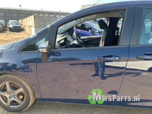 Używane Drzwi lewe przednie wersja 4-drzwiowa Ford B-Max (JK8) 1.0 EcoBoost 12V 120 Cena € 150,00 Procedura marży oferowane przez Autodemontagebedrijf De Mars