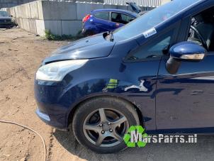 Używane Ekran lewy przód Ford B-Max (JK8) 1.0 EcoBoost 12V 120 Cena € 80,00 Procedura marży oferowane przez Autodemontagebedrijf De Mars