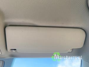 Używane Oslona przeciwsloneczna Volkswagen Polo V (6R) 1.2 TDI 12V BlueMotion Cena € 25,00 Procedura marży oferowane przez Autodemontagebedrijf De Mars