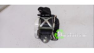 Używane Pas bezpieczenstwa prawy przód Volkswagen Polo V (6R) 1.2 TSI Cena € 100,00 Procedura marży oferowane przez Autodemontagebedrijf De Mars