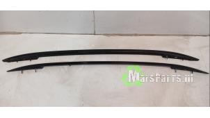 Używane Prety dachowe bagazowe Volkswagen Polo V (6R) 1.4 TDI 12V 90 Cena € 100,00 Procedura marży oferowane przez Autodemontagebedrijf De Mars