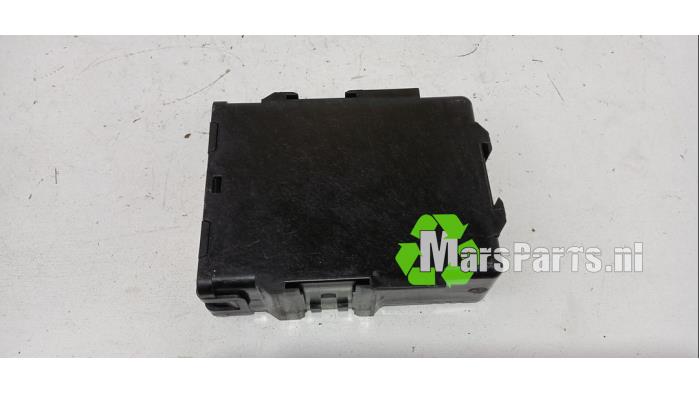 Dator, automatisk växellåda från en Toyota Auris Touring Sports (E18) 1.8 16V Hybrid 2014