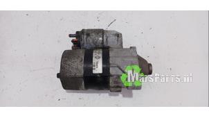 Używane Rozrusznik Dacia Sandero I (BS) 1.2 16V Cena € 40,00 Procedura marży oferowane przez Autodemontagebedrijf De Mars