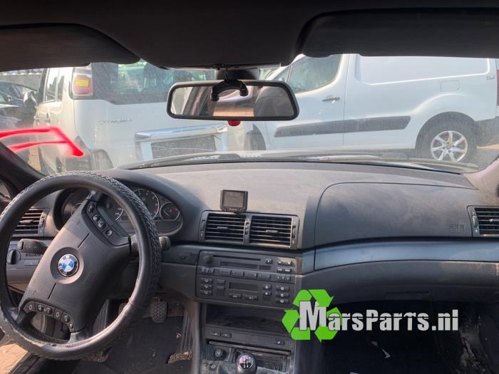 Fläktmotor för uppvärmning och ventilation från en BMW 3 serie (E46/4) 316i 16V 2003