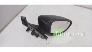 Begagnade Skärmspegel, höger Renault Zoé (AG) R135 Pris € 150,00 Marginaltabell erbjuds av Autodemontagebedrijf De Mars