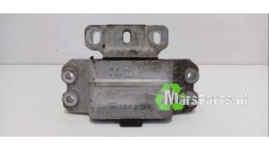 Używane Wspornik silnika Audi A3 Sportback (8PA) 1.4 TFSI 16V Cena € 25,00 Procedura marży oferowane przez Autodemontagebedrijf De Mars