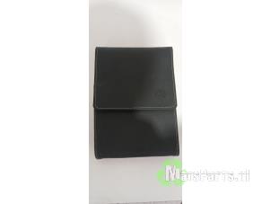 Używane Instrukcja Volkswagen Caddy Cargo V (SBA/SBH) 2.0 TDI BlueMotionTechnology Cena € 30,00 Procedura marży oferowane przez Autodemontagebedrijf De Mars