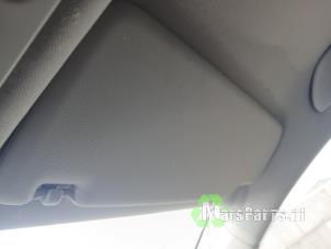 Używane Oslona przeciwsloneczna Volkswagen Touran (1T1/T2) 1.9 TDI 105 Euro 3 Cena € 30,00 Procedura marży oferowane przez Autodemontagebedrijf De Mars