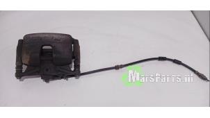 Używane Zacisk hamulcowy lewy przód Volkswagen Caddy Cargo V (SBA/SBH) 2.0 TDI BlueMotionTechnology Cena € 65,00 Procedura marży oferowane przez Autodemontagebedrijf De Mars