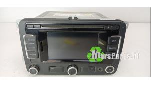 Używane Wyswietlacz jednostki multimedialnej Volkswagen Polo V (6R) 1.2 TSI Cena € 85,00 Procedura marży oferowane przez Autodemontagebedrijf De Mars