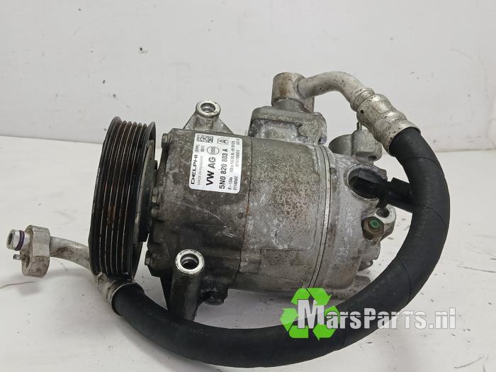 Pompa klimatyzacji z Volkswagen Polo V (6R) 1.2 TDI 12V BlueMotion 2011