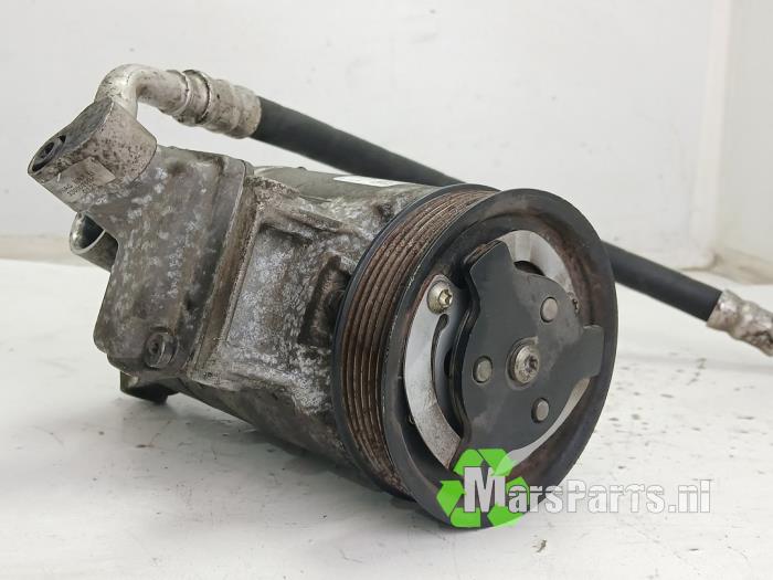 Pompa klimatyzacji z Volkswagen Polo V (6R) 1.2 TDI 12V BlueMotion 2011