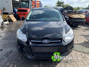 Używane Elektryczna pompa paliwa Ford Focus 3 Wagon 1.0 Ti-VCT EcoBoost 12V 125 Cena € 40,00 Procedura marży oferowane przez Autodemontagebedrijf De Mars