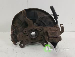 Używane Sworzen lewy przód Volkswagen Touran (1T1/T2) 1.6 FSI 16V Cena € 45,00 Procedura marży oferowane przez Autodemontagebedrijf De Mars