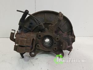 Używane Sworzen prawy przód Volkswagen Touran (1T1/T2) 1.6 FSI 16V Cena € 40,00 Procedura marży oferowane przez Autodemontagebedrijf De Mars