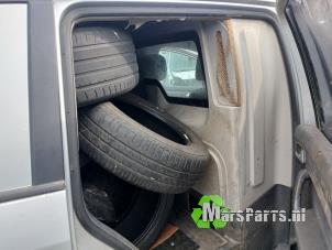 Używane Przegroda kabiny Volkswagen Touran (1T1/T2) 1.9 TDI 105 Euro 3 Cena € 100,00 Procedura marży oferowane przez Autodemontagebedrijf De Mars