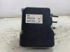 ABS-pump från en Volkswagen Polo V (6R) 1.2 TDI 12V BlueMotion 2011