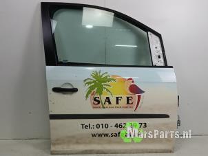 Używane Drzwi prawe wersja 2-drzwiowa Volkswagen Caddy IV 2.0 TDI 75 Cena € 335,00 Procedura marży oferowane przez Autodemontagebedrijf De Mars