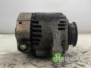 Begagnade Dynamo Honda CR-V (RD1/3) 2.0i 16V VTEC Pris € 40,00 Marginaltabell erbjuds av Autodemontagebedrijf De Mars