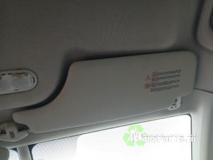 Używane Oslona przeciwsloneczna Renault Modus/Grand Modus (JP) 1.6 16V Cena € 30,00 Procedura marży oferowane przez Autodemontagebedrijf De Mars