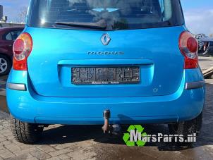 Używane Zderzak tylny Renault Modus/Grand Modus (JP) 1.2 16V Cena € 50,00 Procedura marży oferowane przez Autodemontagebedrijf De Mars