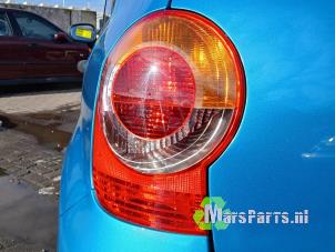 Używane Tylne swiatlo pozycyjne lewe Renault Modus/Grand Modus (JP) 1.2 16V Cena € 30,00 Procedura marży oferowane przez Autodemontagebedrijf De Mars