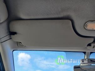 Używane Oslona przeciwsloneczna Renault Modus/Grand Modus (JP) 1.2 16V Cena € 30,00 Procedura marży oferowane przez Autodemontagebedrijf De Mars