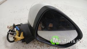 Używane Lusterko zewnetrzne prawe Citroen DS4 (NX) 1.6 16V VTi 120 Cena € 150,00 Procedura marży oferowane przez Autodemontagebedrijf De Mars