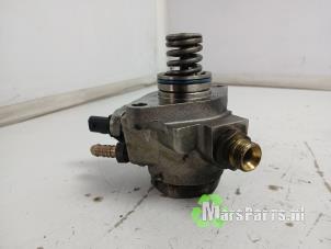 Używane Pompa wysokiego cisnienia Volkswagen Polo V (6R) 1.0 TSI 12V BlueMotion Cena € 70,00 Procedura marży oferowane przez Autodemontagebedrijf De Mars