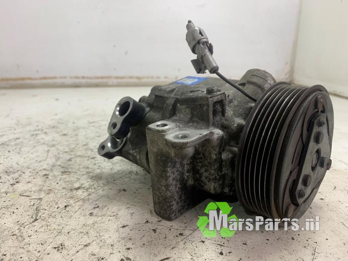 Luftkonditioneringspump från en Toyota Aygo (B10) 1.0 12V VVT-i 2007