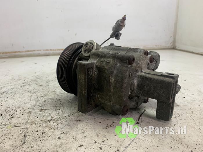 Luftkonditioneringspump från en Toyota Aygo (B10) 1.0 12V VVT-i 2007