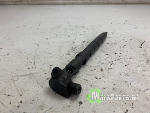 Używane Wtryskiwacz (Diesel) Volkswagen Polo V (6R) 1.2 TDI 12V BlueMotion Cena € 75,00 Procedura marży oferowane przez Autodemontagebedrijf De Mars