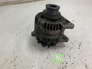 Używane Pradnica Renault Modus/Grand Modus (JP) 1.4 16V Cena € 50,00 Procedura marży oferowane przez Autodemontagebedrijf De Mars