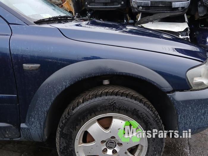 Framskärm, höger från en Volvo XC70 (SZ) XC70 2.4 T 20V 2001