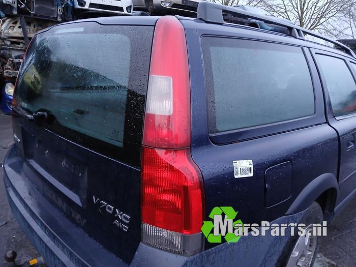 Baklykta, höger från en Volvo XC70 (SZ) XC70 2.4 T 20V 2001