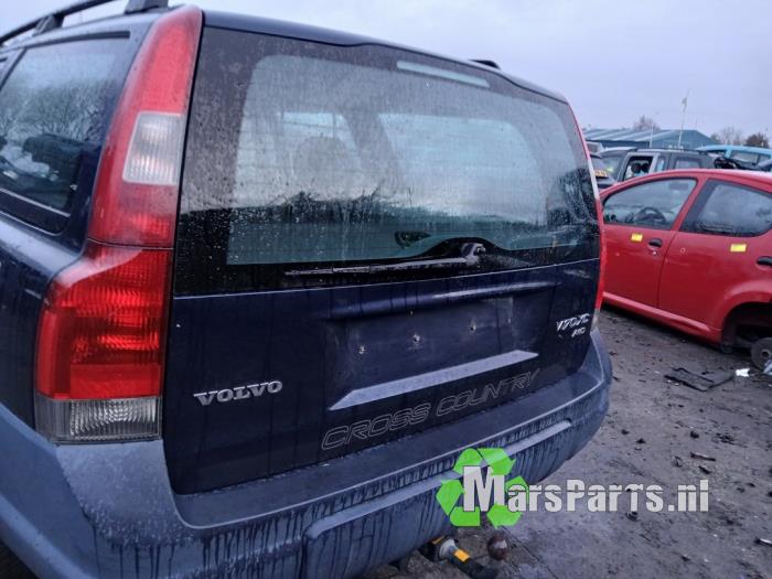Baklucka från en Volvo XC70 (SZ) XC70 2.4 T 20V 2001