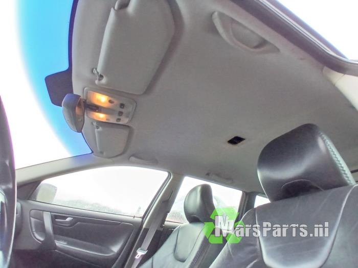 Inre takklädsel från en Volvo XC70 (SZ) XC70 2.4 T 20V 2001