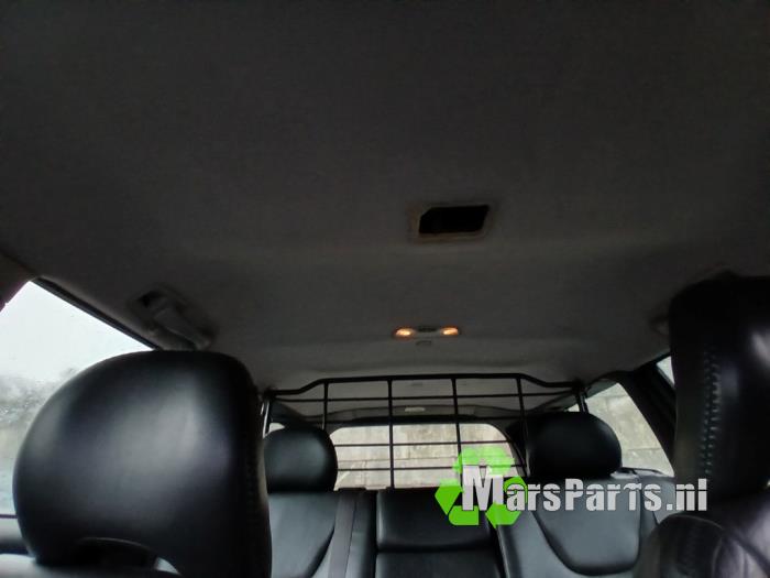 Inre takklädsel från en Volvo XC70 (SZ) XC70 2.4 T 20V 2001