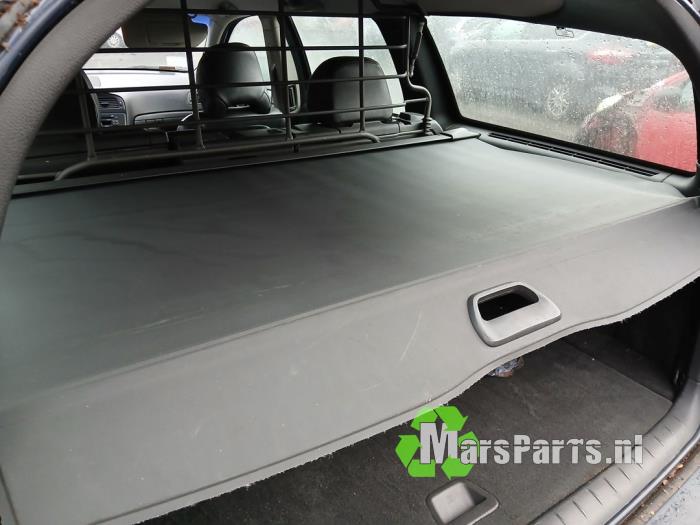 Hatthylla från en Volvo XC70 (SZ) XC70 2.4 T 20V 2001