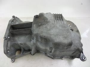 Gebruikte Carterpan Dacia Duster (HS) 1.6 16V Prijs € 35,00 Margeregeling aangeboden door Autobedrijf Broekhuis B.V.