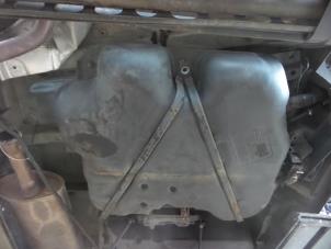 Begagnade Tank Renault Espace (JK) 2.0 16V Pris € 75,00 Marginaltabell erbjuds av Autobedrijf Broekhuis B.V.