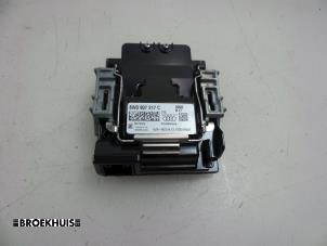 Używane Kamera przednia Audi A4 (B9) 2.0 T MHEV 16V Cena € 150,00 Procedura marży oferowane przez Autobedrijf Broekhuis B.V.