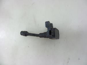 Begagnade Tändspole Ford Focus 3 Wagon 1.0 Ti-VCT EcoBoost 12V 100 Pris € 20,00 Marginaltabell erbjuds av Autobedrijf Broekhuis B.V.