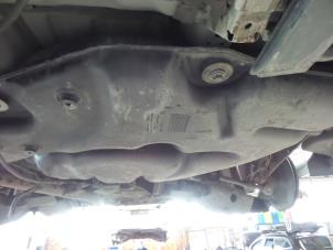 Gebruikte Tank Toyota Auris Touring Sports (E18) 1.8 16V Hybrid Prijs € 125,00 Margeregeling aangeboden door Autobedrijf Broekhuis B.V.