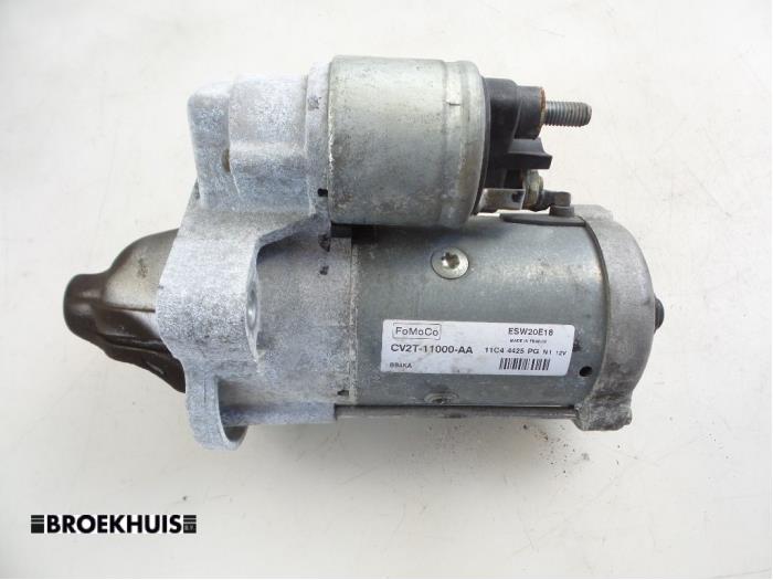 Startmotor van een Ford Fiesta 6 (JA8) 1.6 TDCi 16V ECOnetic 2014