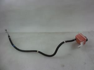 Gebruikte Leiding (diversen) Ferrari 488 GTB 3.9 Turbo V8 32V Prijs € 75,00 Margeregeling aangeboden door Autobedrijf Broekhuis B.V.